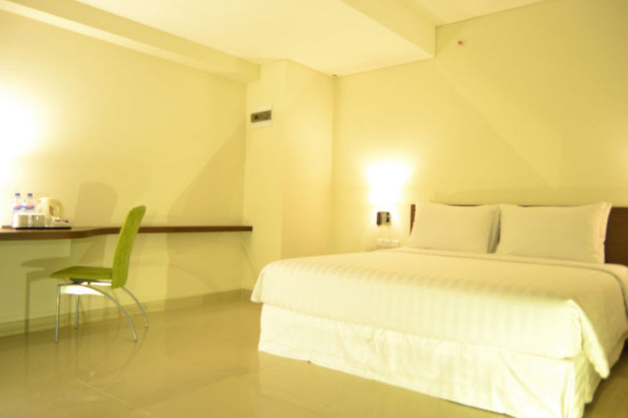 Ibis Budget Cikarang Festival Bekasi Extérieur photo