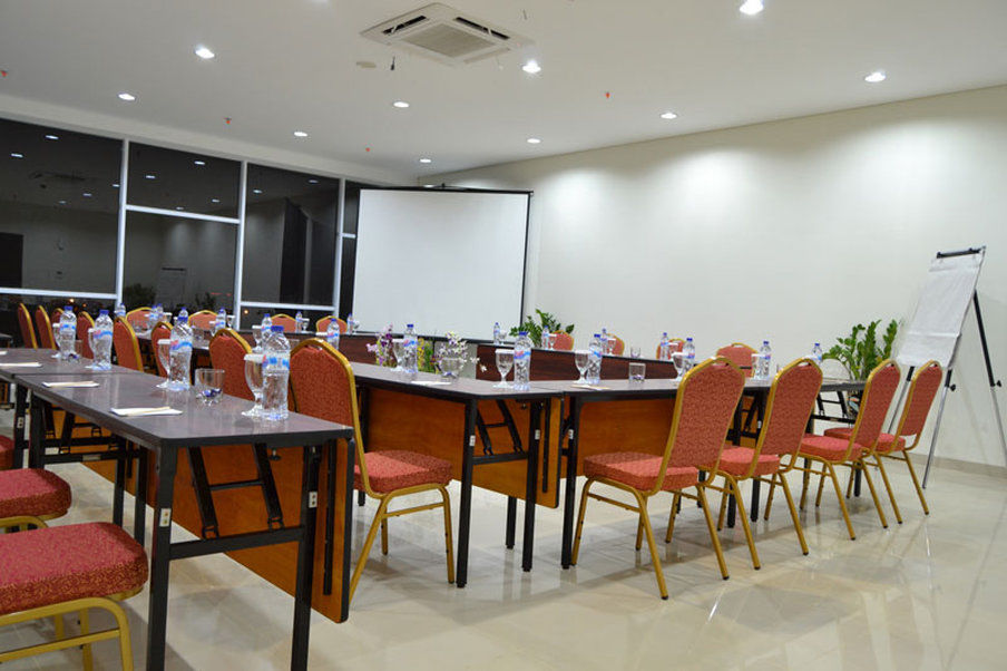 Ibis Budget Cikarang Festival Bekasi Extérieur photo