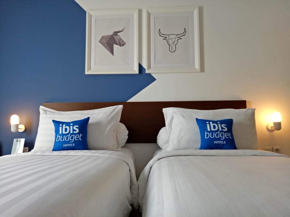 Ibis Budget Cikarang Festival Bekasi Extérieur photo